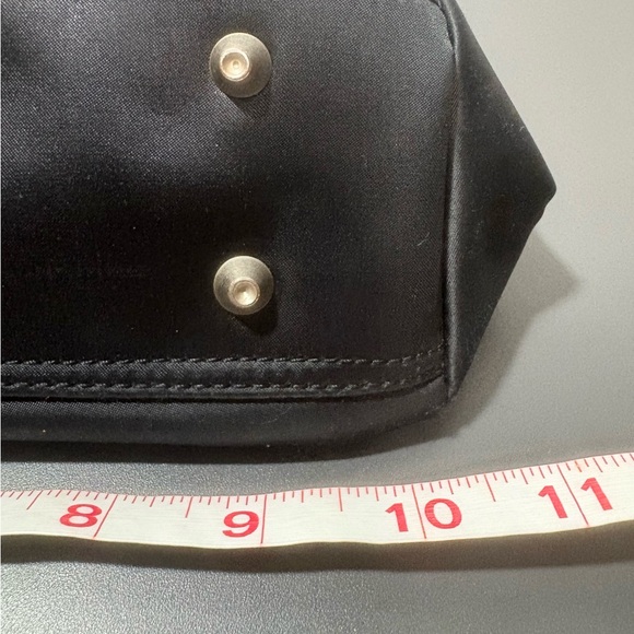 GUESS Vintage 90s Black Shoulder Bag - Picture 10 of 12